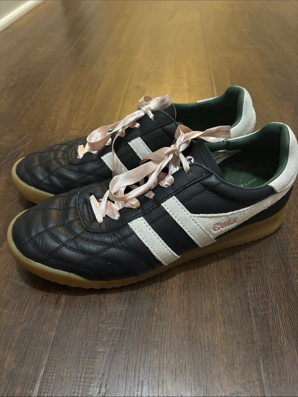 Gola x Anthropolgie Black Leather Sneakers with White Stripes &Pink Ribbon Laces - Picture 3 of 7